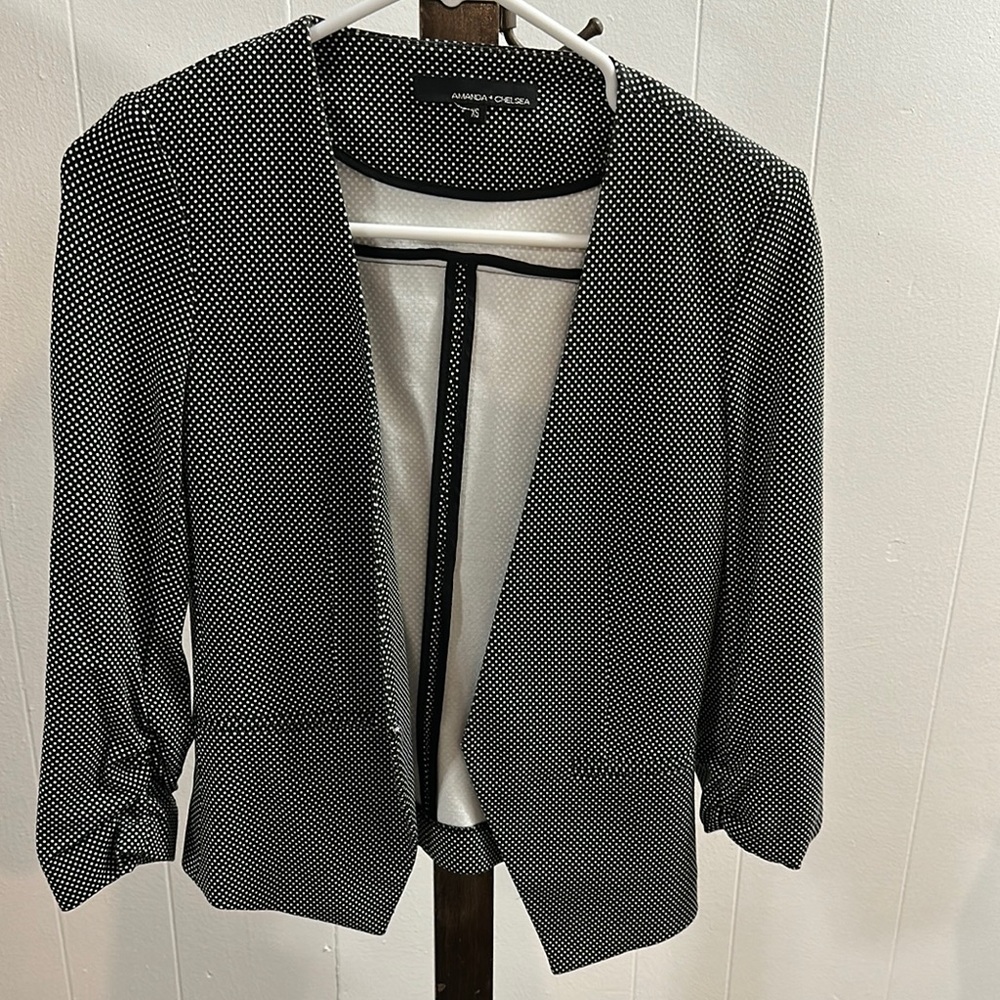 Amanda & Chelsea Black and White Blazer with Textured Design